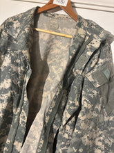 Load image into Gallery viewer, Surplus US Army ACU Combat Uniform Jacket -Size Medium-Long - The Militaria Shop