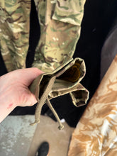 Charger l'image dans la galerie, Genuine British Army MTP Combat Windproof Trousers - Size 76/80/96 - The Militaria Shop