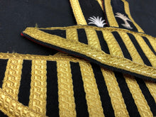 Lade das Bild in den Galerie-Viewer, Image #5