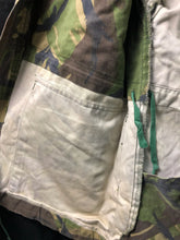 Load image into Gallery viewer, Genuine British Army Jungle Pattern DPM Combat Jacket Smock - Size 170/96 - The Militaria Shop