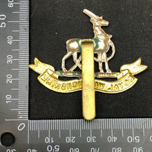 Load image into Gallery viewer, Original WW2 British Army Cap Badge - Royal Warwickshire Regiment - The Militaria Shop