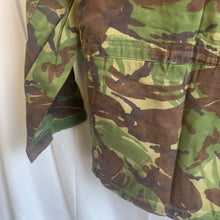 Load image into Gallery viewer, Genuine British Army Jungle DPM Camouflage Smock Combat Jacket - Size 180/96 - The Militaria Shop