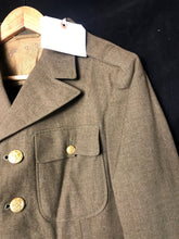 Charger l'image dans la galerie, Original WW2 US Army Class A Dress Jacket - Private Ryan Prop - 38" Regular - The Militaria Shop
