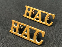 Load image into Gallery viewer, Original WW1 British Army Brass Shoulder Titles - Honourable Artillery Company - The Militaria Shop
