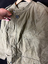 Lade das Bild in den Galerie-Viewer, Genuine British Army Issue 1950s Middle Parka Coat Size 4 - 44" Chest - RARE - The Militaria Shop