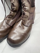 Load image into Gallery viewer, British Army Surplus Brown Leather Combat Boots - WP - Size UK 8 L - The Militaria Shop