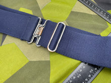 Charger l'image dans la galerie, Original British Royal Navy Blue Canvas Stable Belt - Approx 44" Waist - The Militaria Shop