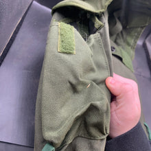 Load image into Gallery viewer, Genuine British Army Surplus OD Green Gas Mask Bag Haversack - The Militaria Shop