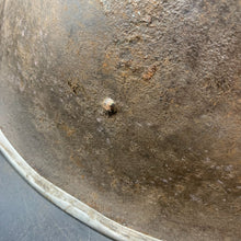 Lade das Bild in den Galerie-Viewer, Original British/Canadian Army WW2 Mk3 Turtle High Rivet Combat Steel Helmet - The Militaria Shop
