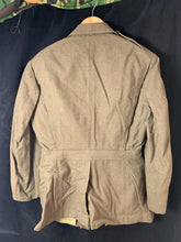 Lade das Bild in den Galerie-Viewer, Original WW2 US Army Class A Dress Jacket 1942 - Private Ryan Prop - 39" Large - The Militaria Shop