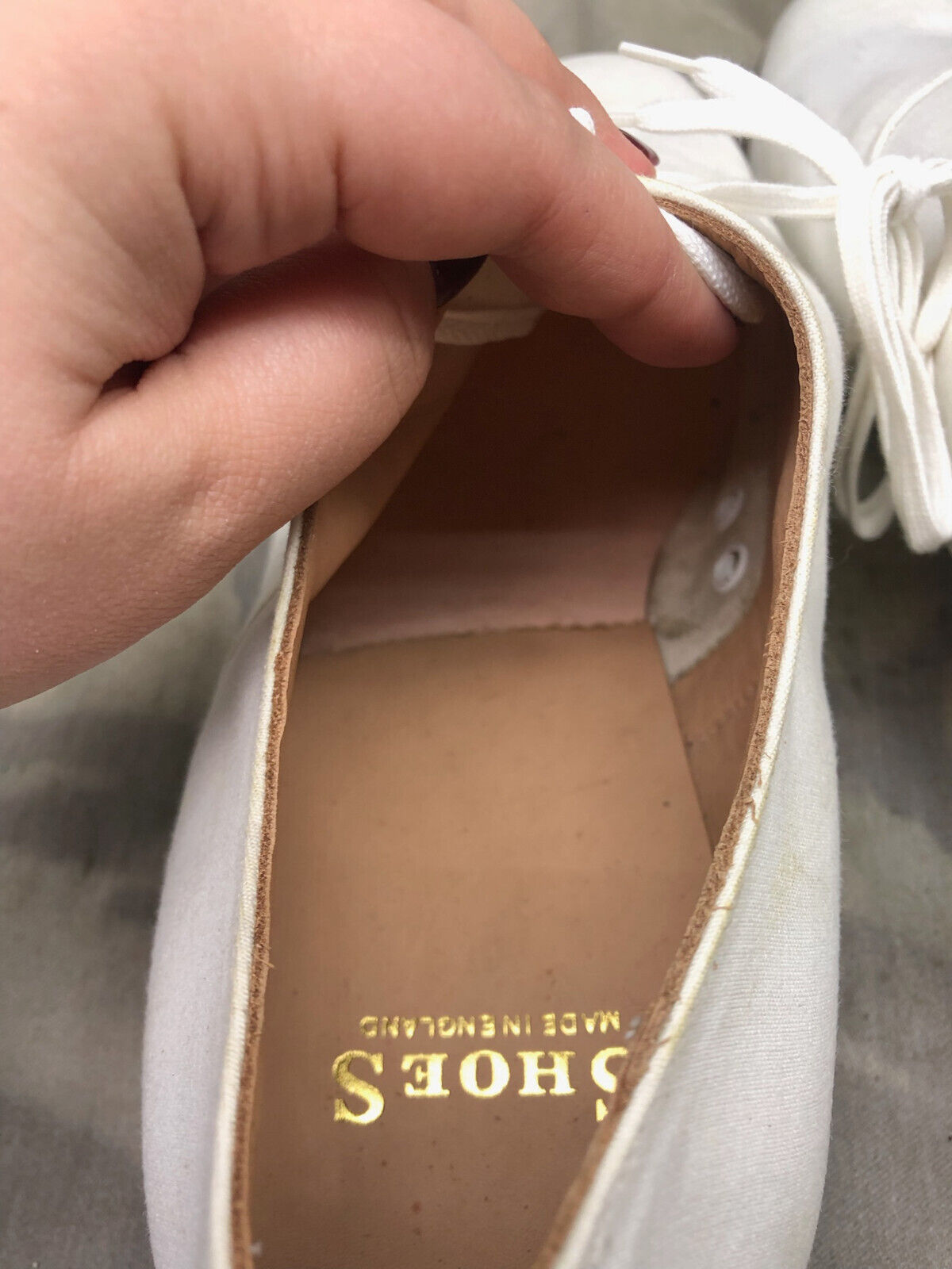 Genuine British Army Women's White Summer Shoes - WW2 Pattern - Size UK 12 L - The Militaria Shop