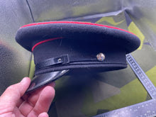 Lade das Bild in den Galerie-Viewer, Original British Army Royal Engineers Peaked Cap - 56cm - The Militaria Shop