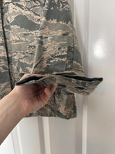 Load image into Gallery viewer, Surplus US Air Force UCP Uniform Jacket-2S - The Militaria Shop