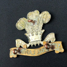 Lade das Bild in den Galerie-Viewer, Original WW1 British Army Cap Badge - 12th Royal Lancers Cap Badge - The Militaria Shop