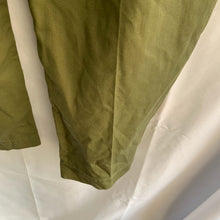 Load image into Gallery viewer, Genuine British Army Surplus OD Green Lightweight Combat Trousers Size 75/76/92 - The Militaria Shop