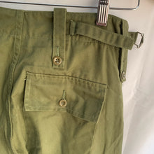 Load image into Gallery viewer, Genuine British Army Surplus OD Green Lightweight Combat Trousers Size 75/76/92 - The Militaria Shop