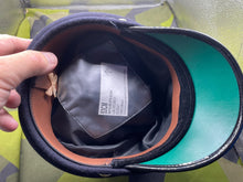 Lade das Bild in den Galerie-Viewer, Original British Army - Women's Royal Army Medical Corps Peaked Cap - Size 53cm - The Militaria Shop