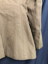 Lade das Bild in den Galerie-Viewer, Original British Army No.2 Dress Uniform Jacket - Grade 1 - Size 176/100/84 - The Militaria Shop