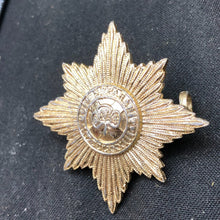 Charger l'image dans la galerie, Genuine British Army Staybrite Cap Badge - Irish Guards - The Militaria Shop