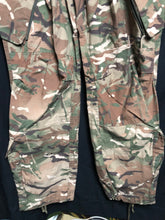 Charger l'image dans la galerie, British Army RAF Trousers Combat FR MTP for Air Crew Fire Rated- Size 85/84/100 - The Militaria Shop