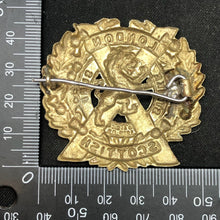 Load image into Gallery viewer, Genuine WW2 British Army Brass Cap Badge - London Scottish - The Militaria Shop