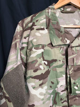 Charger l'image dans la galerie, British Army MTP Camouflaged Combat Jacket Warm Weather - Size 170/112 - The Militaria Shop