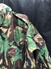Load image into Gallery viewer, Vintage British Army Surplus Camouflaged Combat DPM Jacket - Size 170/96 - The Militaria Shop