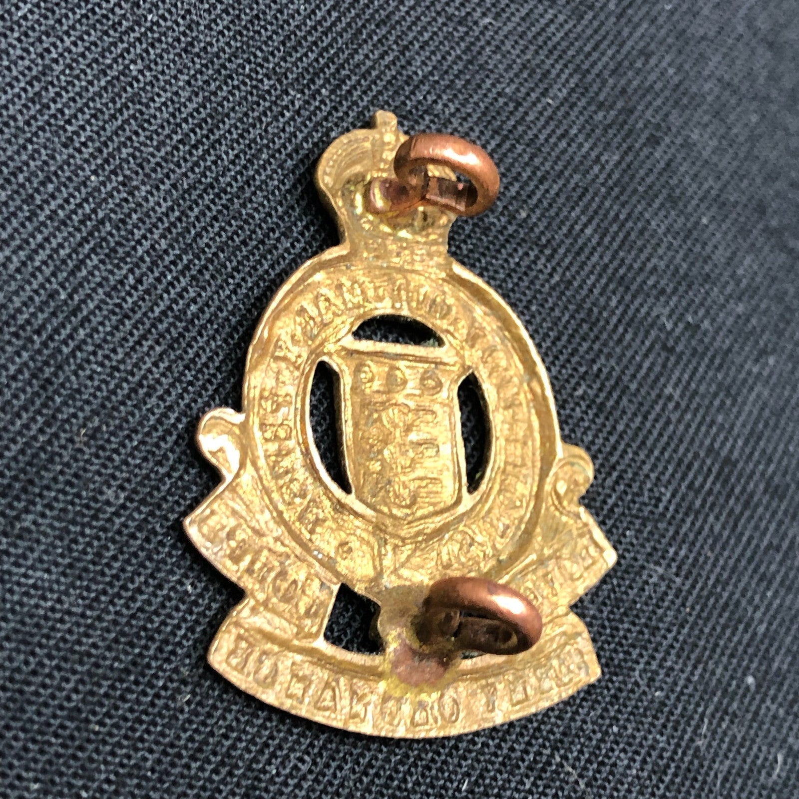Original WW2 British Army Royal Army Ordnance Corps RAOC Collar Badge - The Militaria Shop