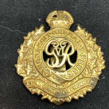 Load image into Gallery viewer, Original WW2 Canadian Army Cap Badge - Royal Canadian Engineers - The Militaria Shop