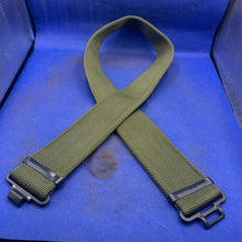 Charger l'image dans la galerie, Genuine Webbing Belt British Army Issue Old Pattern Green - Max 42" Waist - The Militaria Shop