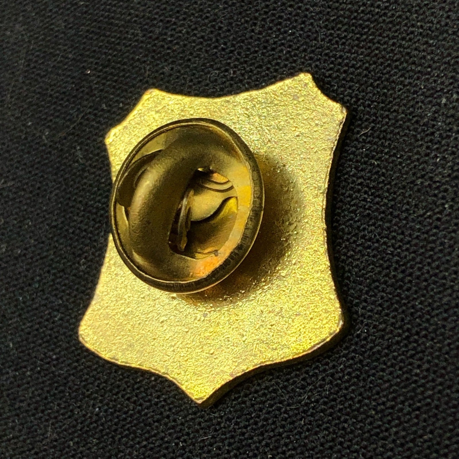 Vintage Enamel Pin - US Army - 61st Air Defense Artillery Regiment Badge - The Militaria Shop