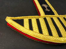 Lade das Bild in den Galerie-Viewer, Image #7