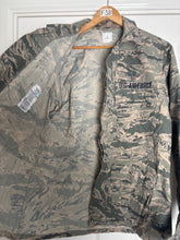 Load image into Gallery viewer, Surplus US Air Force UCP Uniform Jacket-40R - The Militaria Shop