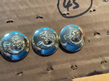 Charger l'image dans la galerie, Group of Original British Army Stay Brite Buttons on Card - The Militaria Shop