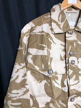 Lade das Bild in den Galerie-Viewer, Genuine NEW British Army Desert DPM Camouflaged Combat Jacket - Size 170/96 - The Militaria Shop