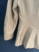 Charger l'image dans la galerie, British Army Surplus No.2 Service Dress Jacket - Size 176/92/76 - The Militaria Shop