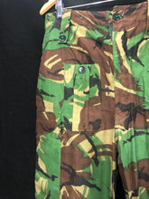 Load image into Gallery viewer, Genuine British Army Forces 68 Pattern DPM Trousers - Size 1 - Waist 28" - The Militaria Shop