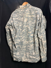 Load image into Gallery viewer, US Army Issue ACU Digicam Digital Camouflage Ripstop Shirt - 41" Chest - The Militaria Shop