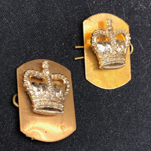 Charger l'image dans la galerie, Original British Collar Badge Pair - Warrant Officer - The Militaria Shop