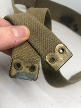 Load image into Gallery viewer, Original WW2 British Army 37 Pattern Shoulder Strap - The Militaria Shop