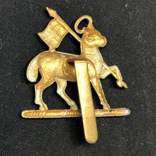 Load image into Gallery viewer, Genuine WW2 British Army Brass Cap Badge - Queen's Royal Regiment (West Surrey) - The Militaria Shop