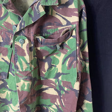 Load image into Gallery viewer, Genuine British Army DPM Camo Lightweight Combat Jacket - 170/104 - The Militaria Shop