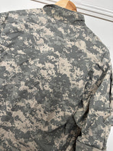 Load image into Gallery viewer, Surplus US Army ACU Combat Uniform Jacket -Size Medium-Short - The Militaria Shop