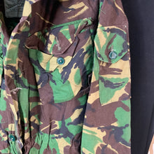 Lade das Bild in den Galerie-Viewer, Genuine British Army Combat DPM Field Jacket Smock Combat - 180/96 - The Militaria Shop