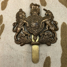 Charger l'image dans la galerie, Original WW1 / WW2 British Army General Service Corps Cap Badge - The Militaria Shop