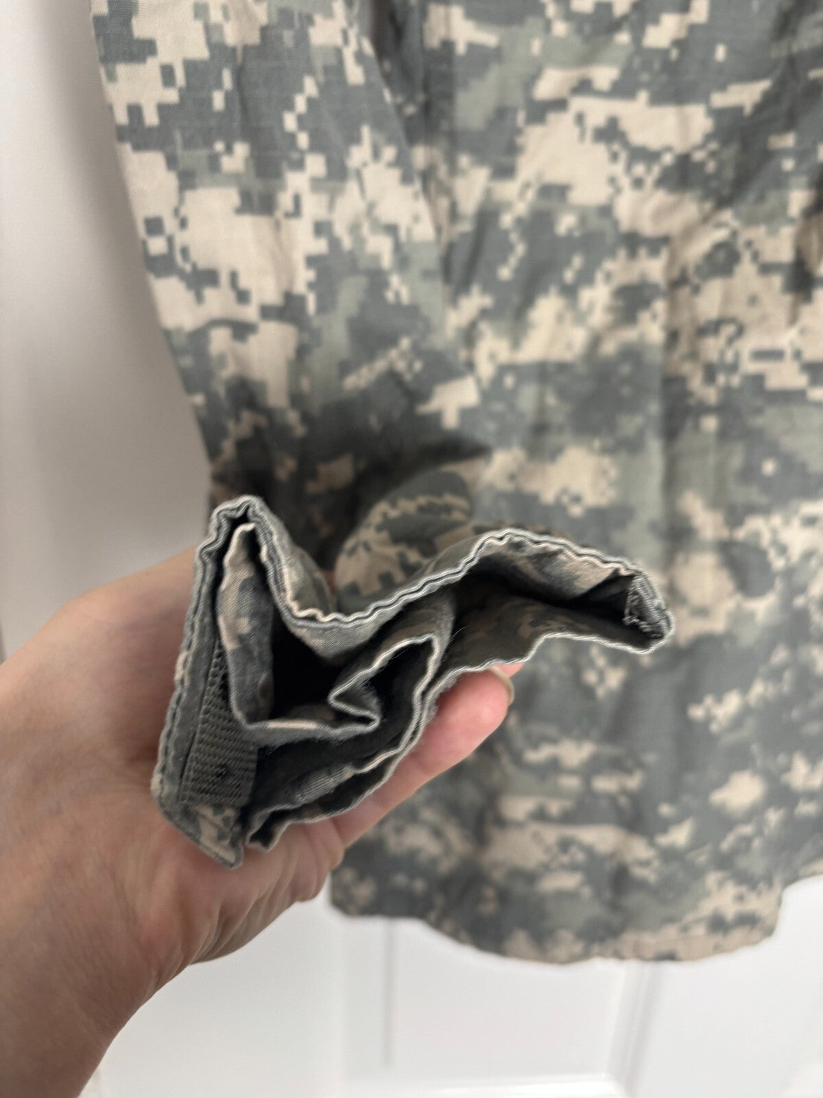 Surplus US Army ACU Combat Uniform Jacket-Xsmall-XLarge - The Militaria Shop