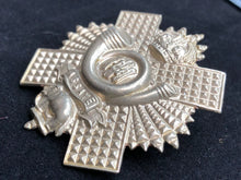 Charger l'image dans la galerie, Original WW1 British Army Highland Light Infantry Cap Badge - The Militaria Shop