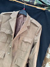 Load image into Gallery viewer, Grade 1 British Army FAD No2 Dress Uniform Jacket - Size 170/100/84 - The Militaria Shop