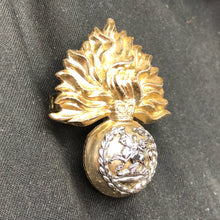 Load image into Gallery viewer, Original British Staybrite Army Cap - Royal Regiment of Fusiliers - The Militaria Shop