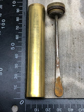 Charger l'image dans la galerie, Original WW2 British Army SMLE Lee Enfield Brass Oil Bottle - Well Cleaned - The Militaria Shop